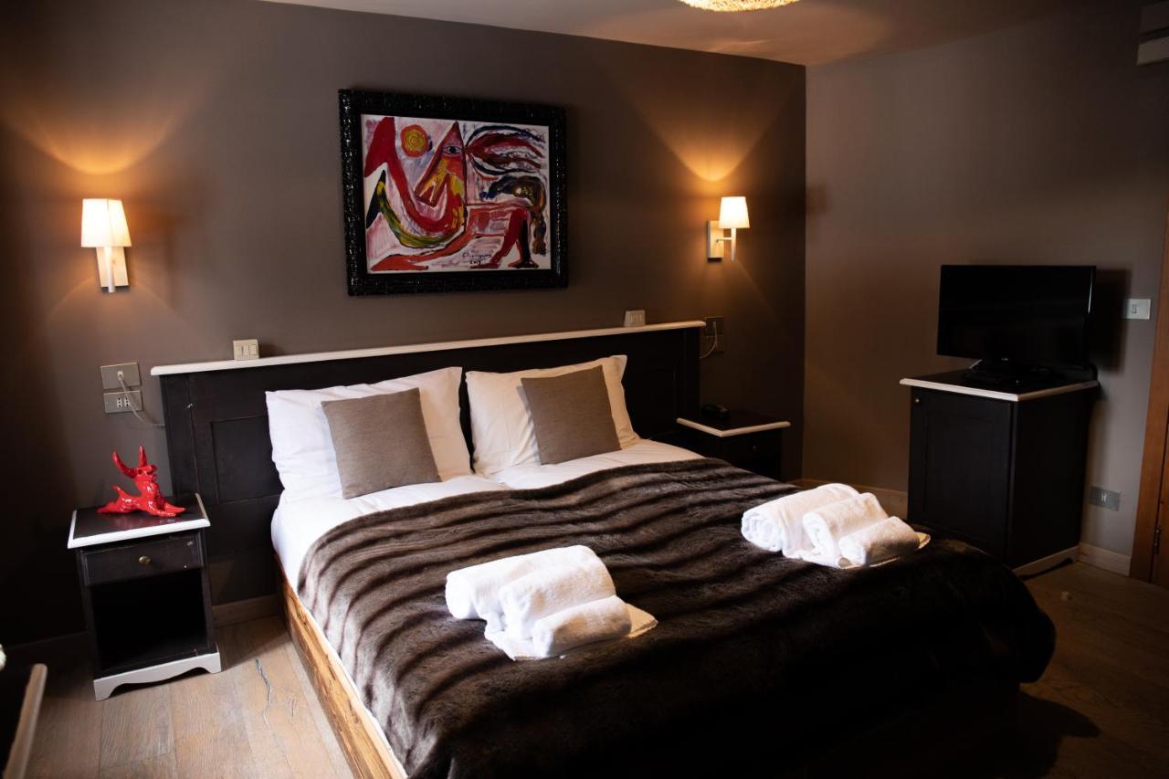 Art Hotel Grivola Breuil-Cervinia Ngoại thất bức ảnh