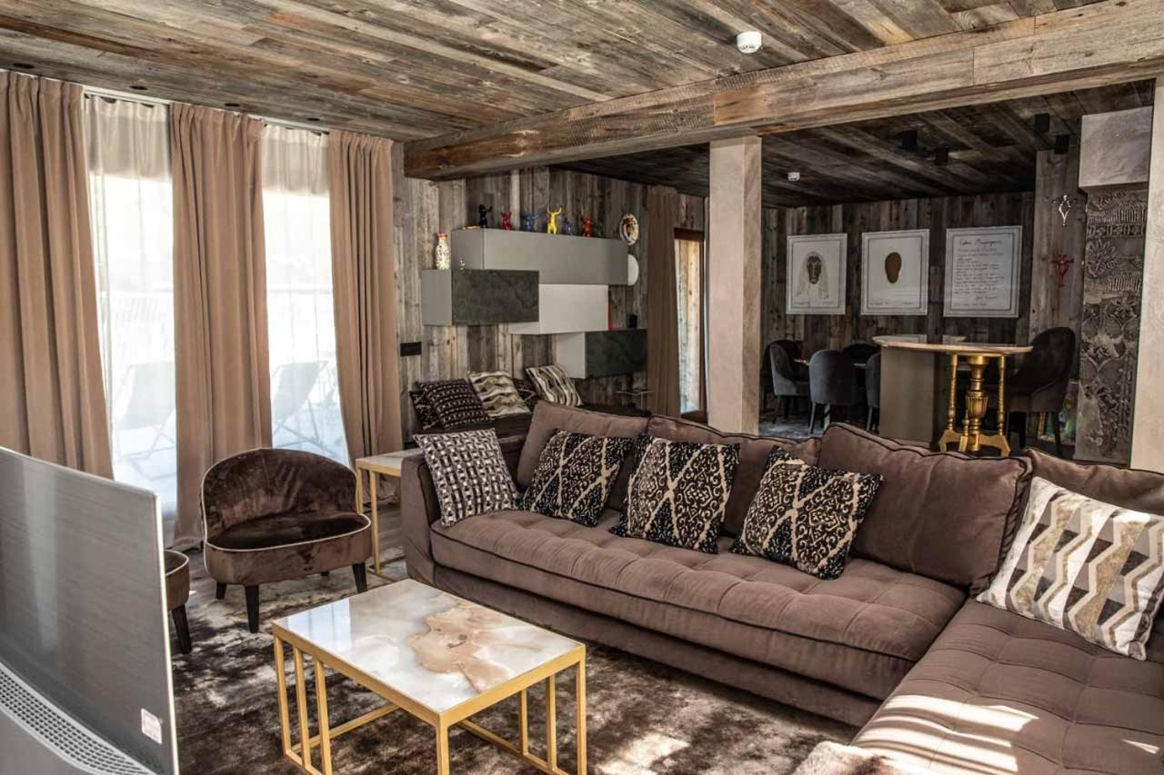 Art Hotel Grivola Breuil-Cervinia Ngoại thất bức ảnh