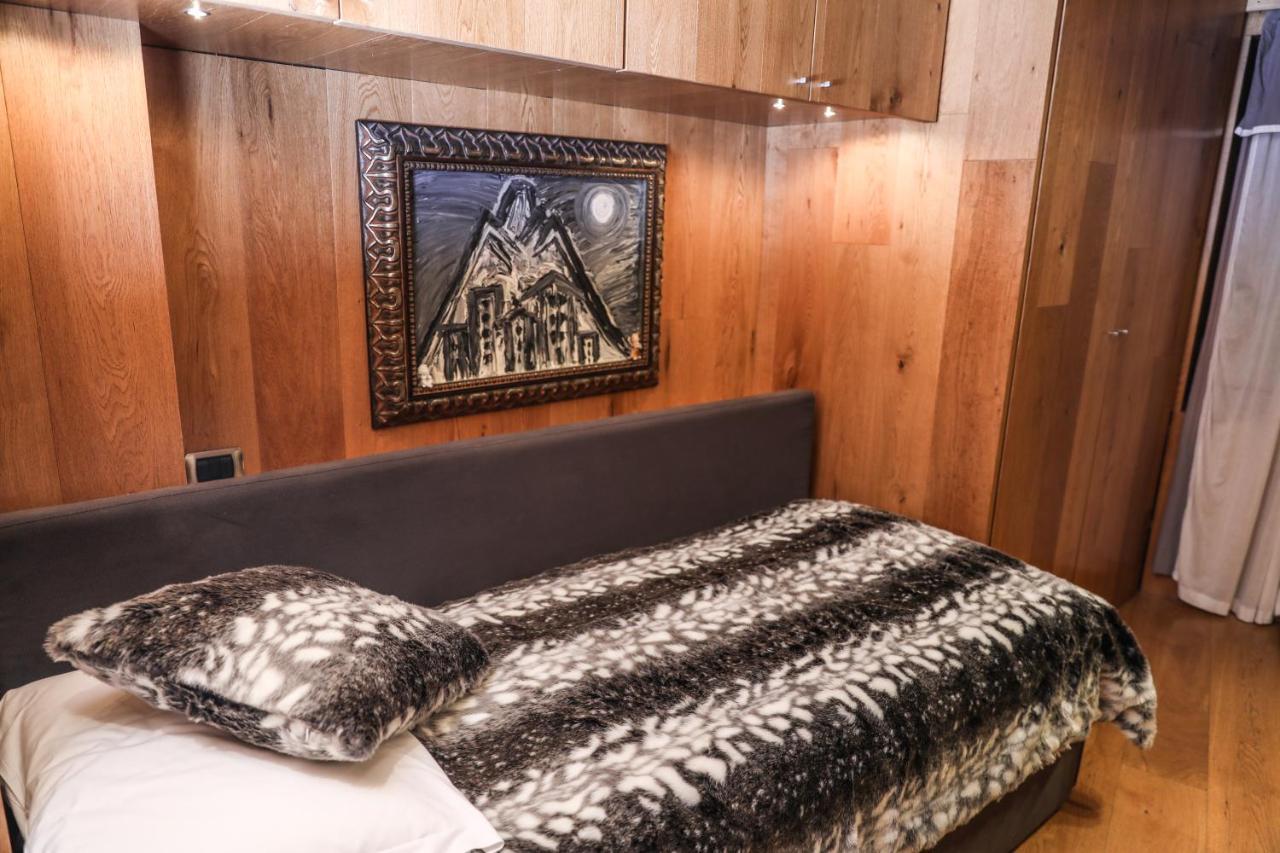 Art Hotel Grivola Breuil-Cervinia Ngoại thất bức ảnh