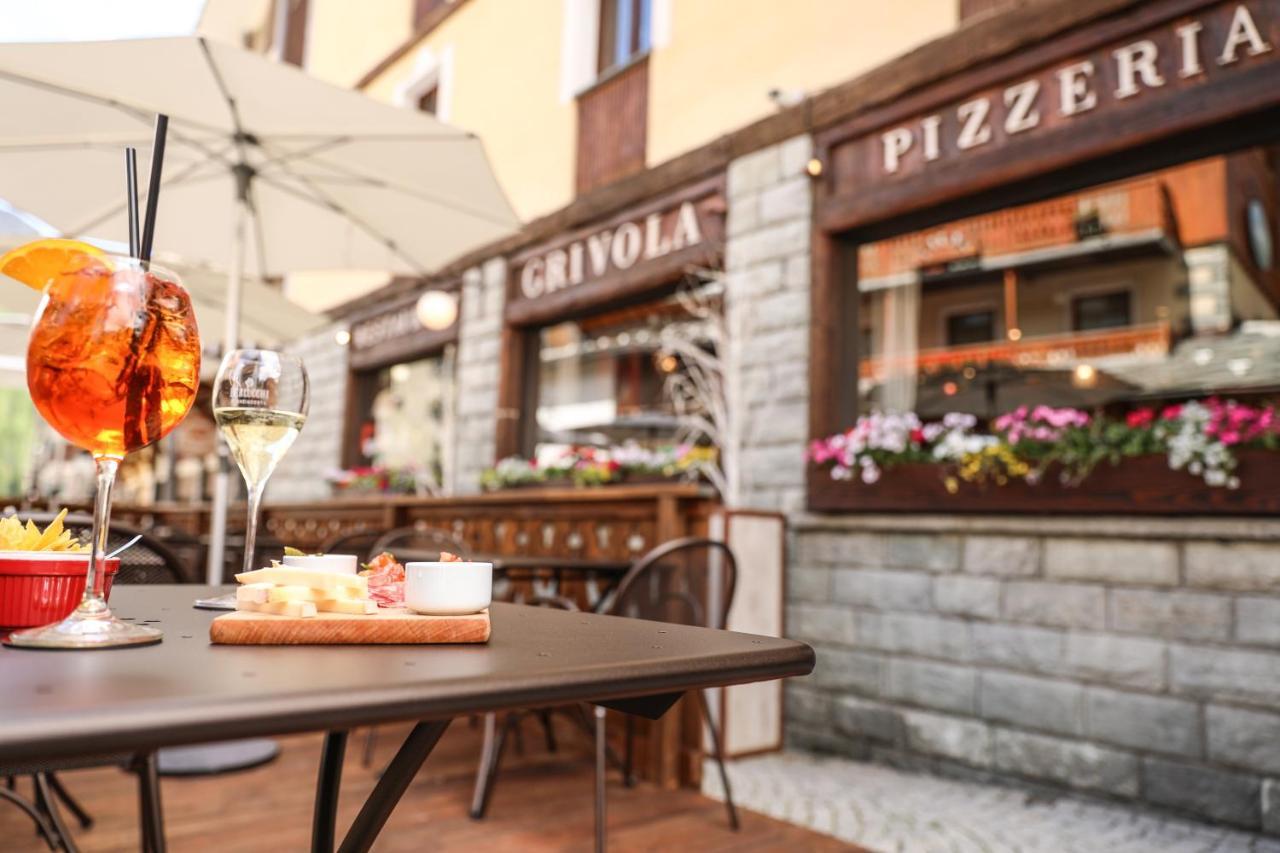 Art Hotel Grivola Breuil-Cervinia Ngoại thất bức ảnh