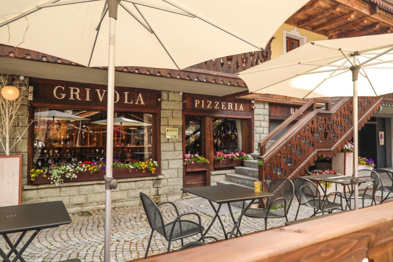 Art Hotel Grivola Breuil-Cervinia Ngoại thất bức ảnh